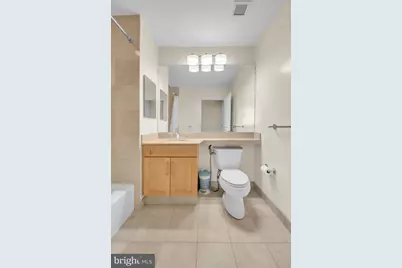 400 S Broad Street #2407, Philadelphia, PA 19146 - Photo 22