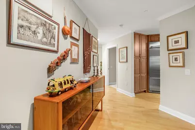 400 S Broad Street #2407, Philadelphia, PA 19146 - Photo 4