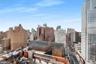 400 S Broad Street #2407, Philadelphia, PA 19146 - Photo 32