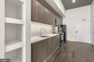 525 N 41st St, Philadelphia, PA 19104 - Photo 8