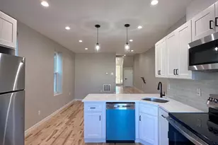 2821 E Girard Ave, Philadelphia, PA 19130 - Photo 6