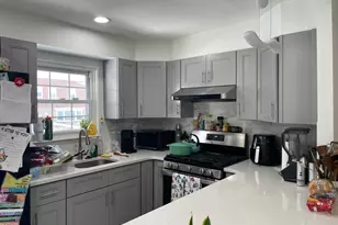 2888 Walnut Hill St, Philadelphia, PA 19152 - Photo 2