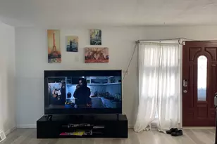 2888 Walnut Hill St, Philadelphia, PA 19152 - Photo 8