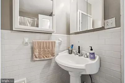 2031 Locust Street #401, Philadelphia, PA 19103 - Photo 8