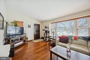 8838 Revere St, Philadelphia, PA 19152 - Photo 4