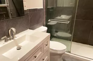 2433 Manton St, Philadelphia, PA 19146 - Photo 8