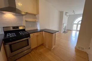 2038 Locust St, Philadelphia, PA 19103 - Photo 16