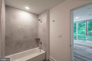 1524 South St, Philadelphia, PA 19146 - Photo 8