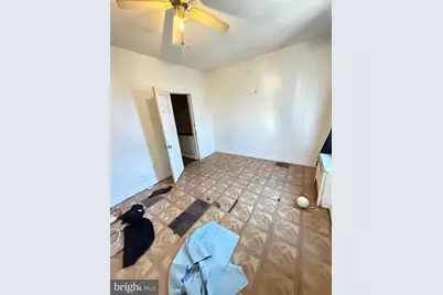 2003 S Norwood Street, Philadelphia, PA 19145 - Photo 12