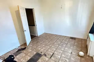 2003 S Norwood St, Philadelphia, PA 19145 - Photo 12