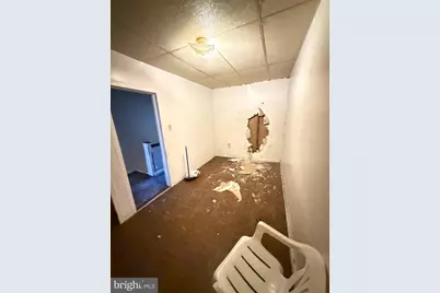 2003 S Norwood Street, Philadelphia, PA 19145 - Photo 14