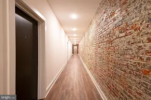 1211 Bainbridge St, Philadelphia, PA 19147 - Photo 14