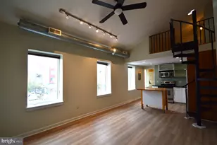 1006 N 5th St, Philadelphia, PA 19123 - Photo 4