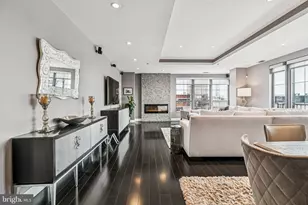 143 S 2nd St, Philadelphia, PA 19106 - Photo 2