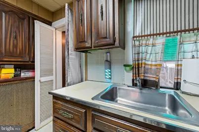 5868 N 6th Street, Philadelphia, PA 19120 - Photo 12