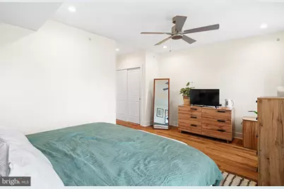1215 N 5th Street #2, Philadelphia, PA 19122 - Photo 10