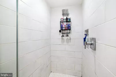 1215 N 5th Street #2, Philadelphia, PA 19122 - Photo 18