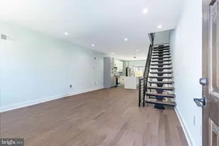 2202 E Huntingdon St, Philadelphia, PA 19125 - Photo 6