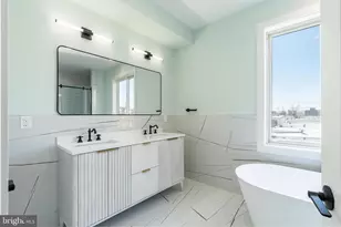 2202 E Huntingdon St, Philadelphia, PA 19125 - Photo 18