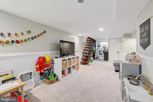 602 N 21st St, Philadelphia, PA 19130 - Photo 36