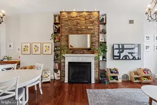 602 N 21st St, Philadelphia, PA 19130 - Photo 8