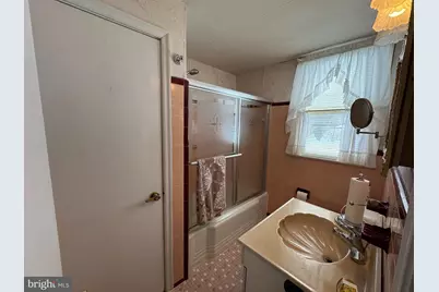 9505 Alton Street, Philadelphia, PA 19115 - Photo 12