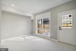 1345 W York St, Philadelphia, PA 19132 - Photo 10