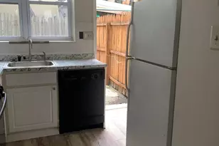 528 Fitzwater St, Philadelphia, PA 19147 - Photo 4