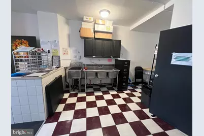 6106 Lansdowne Avenue, Philadelphia, PA 19151 - Photo 8