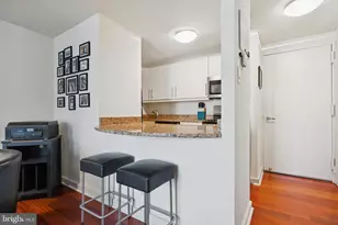 219 S 18th St, Philadelphia, PA 19103 - Photo 10