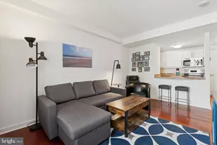 219 S 18th St, Philadelphia, PA 19103 - Photo 6