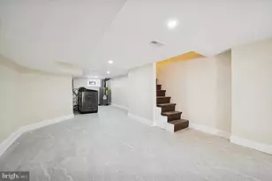 5637 Rodman St, Philadelphia, PA 19143 - Photo 22