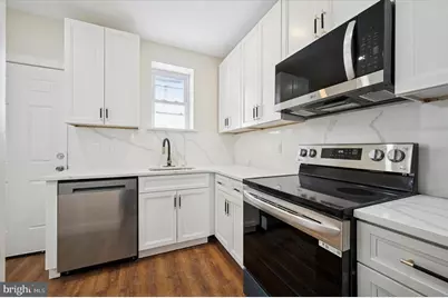 5637 Rodman Street, Philadelphia, PA 19143 - Photo 10