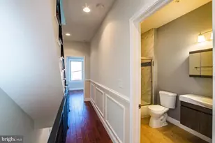 2340 Greenwich St, Philadelphia, PA 19146 - Photo 14