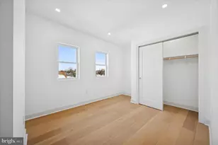 240 W Earlham Ter, Philadelphia, PA 19144 - Photo 18