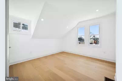 240 W Earlham Terrace, Philadelphia, PA 19144 - Photo 20