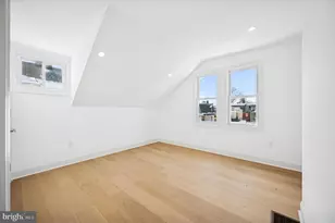 240 W Earlham Ter, Philadelphia, PA 19144 - Photo 20