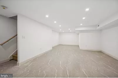 240 W Earlham Terrace, Philadelphia, PA 19144 - Photo 24