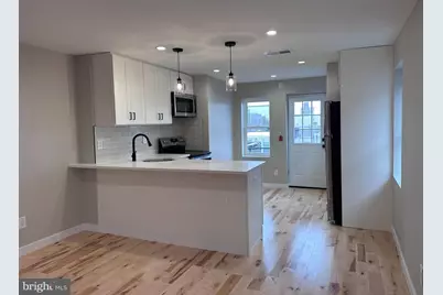 2821 E Girard Ave #B, Philadelphia, PA 19130 - Photo 4