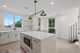 612 N Brenna Walk, Philadelphia, PA 19123 - Photo 16