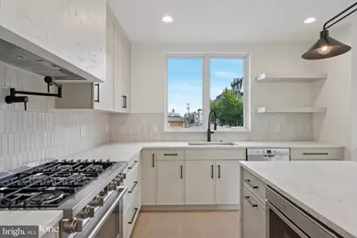 612 N Brenna Walk, Philadelphia, PA 19123 - Photo 12