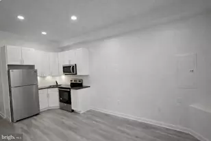 1524 Ridge Ave, Philadelphia, PA 19130 - Photo 2