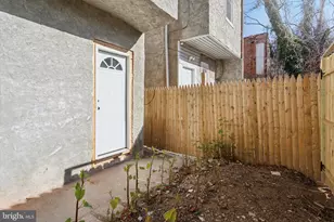 2350 N Opal St, Philadelphia, PA 19132 - Photo 24