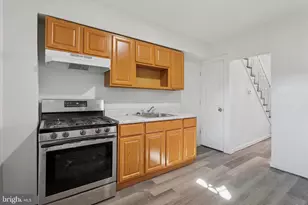 2350 N Opal St, Philadelphia, PA 19132 - Photo 8