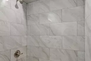 913 N 43rd St, Philadelphia, PA 19104 - Photo 10