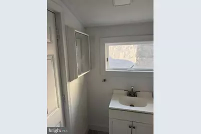 2534 Poplar Street #B, Philadelphia, PA 19130 - Photo 4