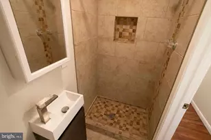 2542 N Water St, Philadelphia, PA 19125 - Photo 10