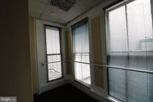 2112 Walnut St, Philadelphia, PA 19103 - Photo 32