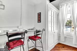 216 W Rittenhouse St, Philadelphia, PA 19144 - Photo 8