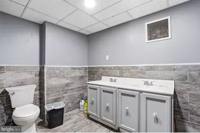 114 E Luray Street, Philadelphia, PA 19120 - Photo 24